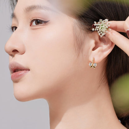 [Kismet Jewels ]Exquisite Earrings With Heart-Shaped Bow Design