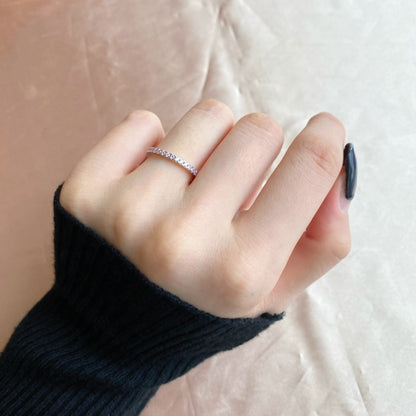 [Kismet Jewels ]Delicate Sparkling Round Cut Daily Ring