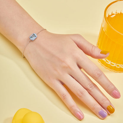 [Kismet Jewels ]2.0 Carat Sparkling Colorful Emerald Cut Daily Bracelet