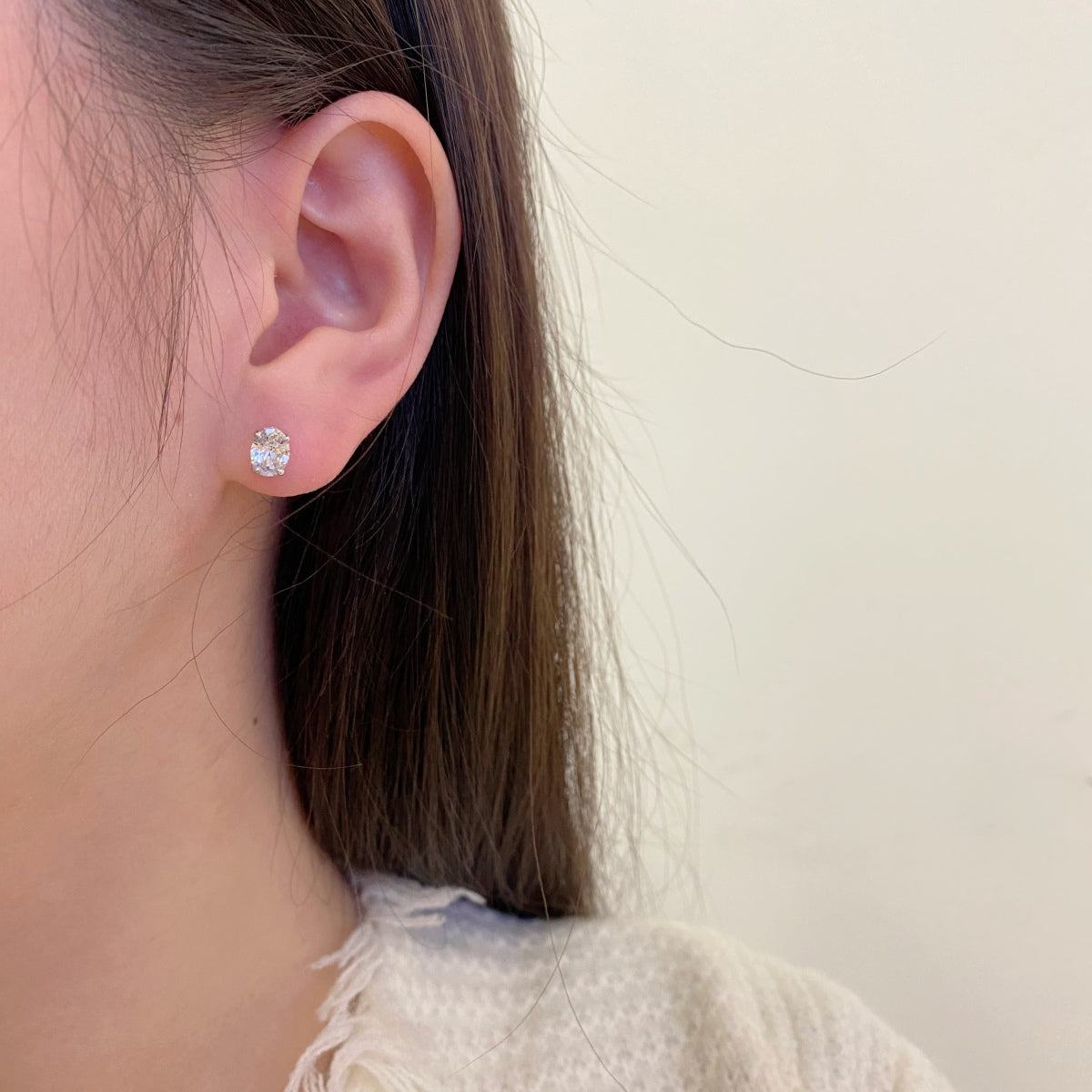 [Kismet Jewels ]Oval Classic Dignified Elegant Earrings