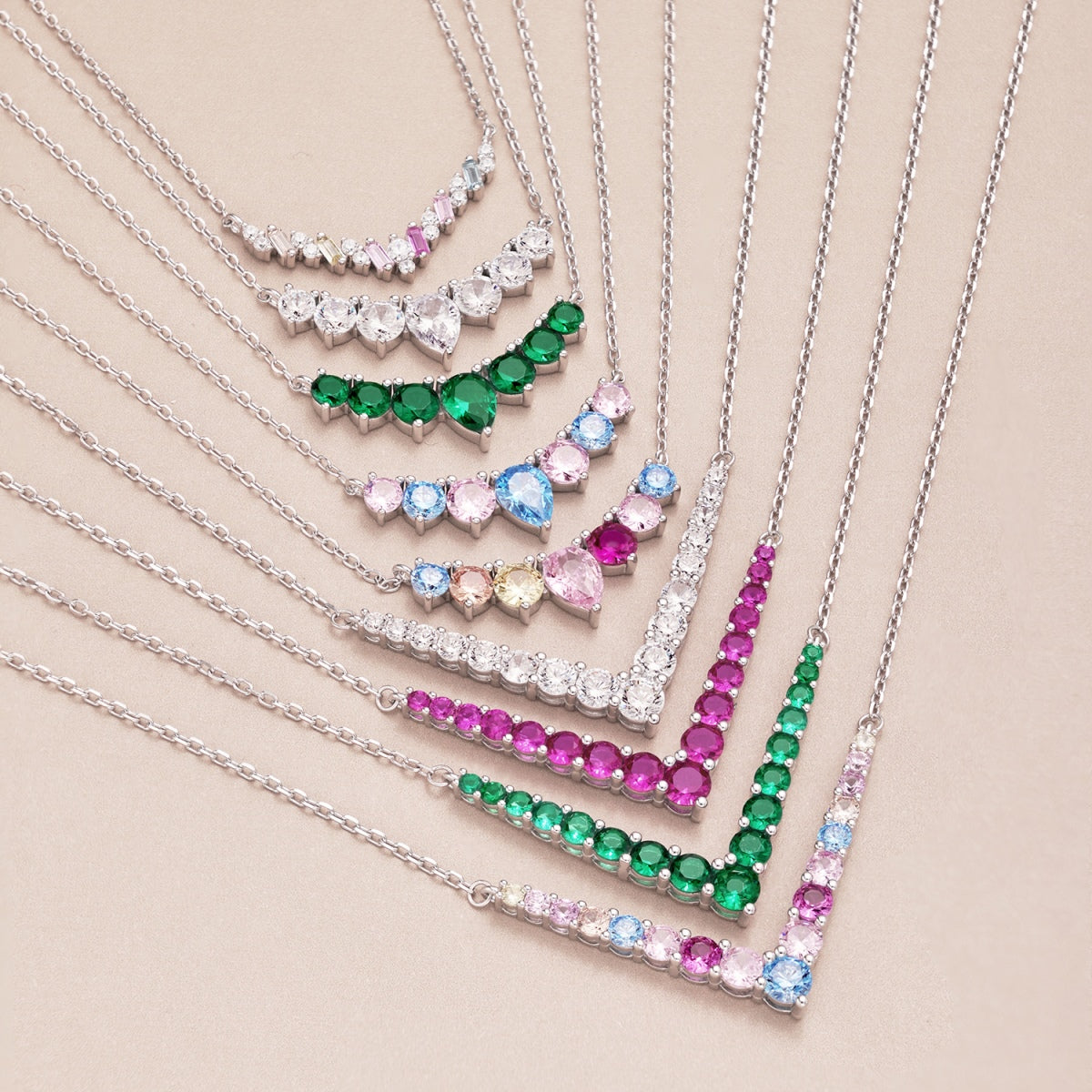 [Kismet Jewels ]Dainty Colorful Heart Necklace