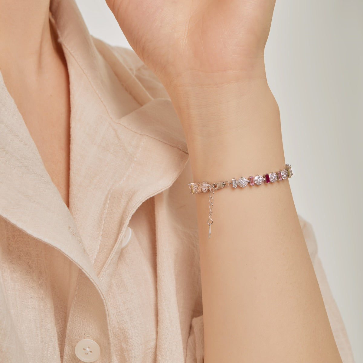 [Kismet Jewels ]Radiant Colorful Round Shape Daily Bracelet