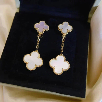[Kismet Jewels ]CLOVER 2 MOTIF WHITE MOP EARRINGS