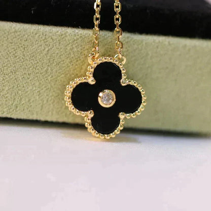 [Kismet Jewels ]CLOVER 15MM DIAMOND ONYX NECKLACE