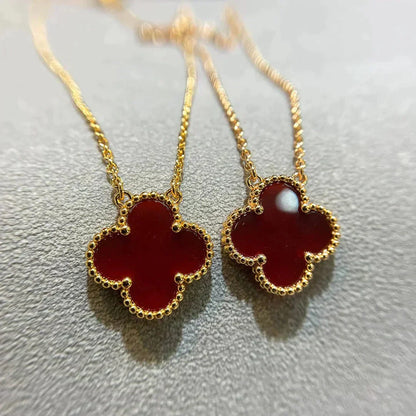 [Kismet Jewels ]CLOVER 15MM CARNELIAN SINGLE FLOWER NECKLACE