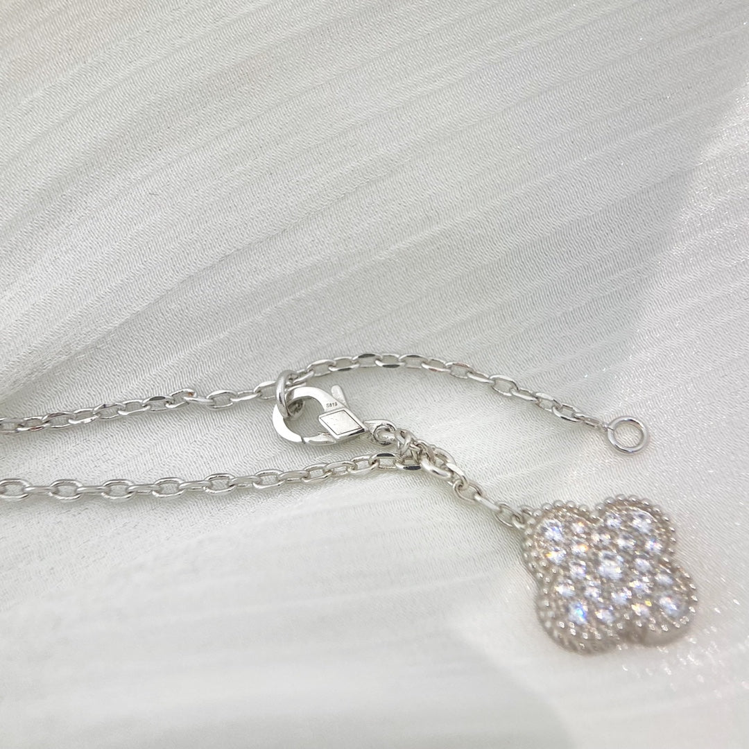 [Kismet Jewels ]CLOVER 5 MOTIFS SILVER DIAMONDS NECKLACE