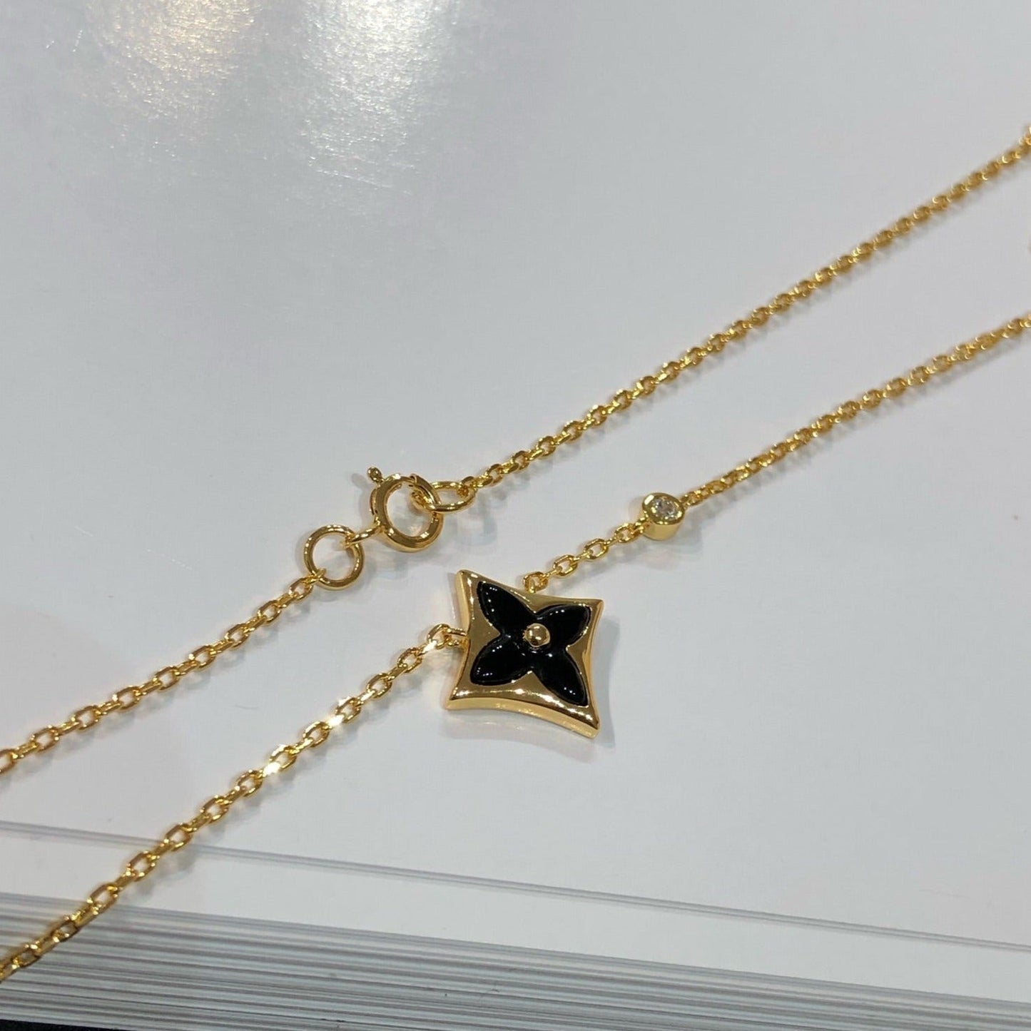 [Kismet Jewels ]STAR BLACK MOP NECKLACE