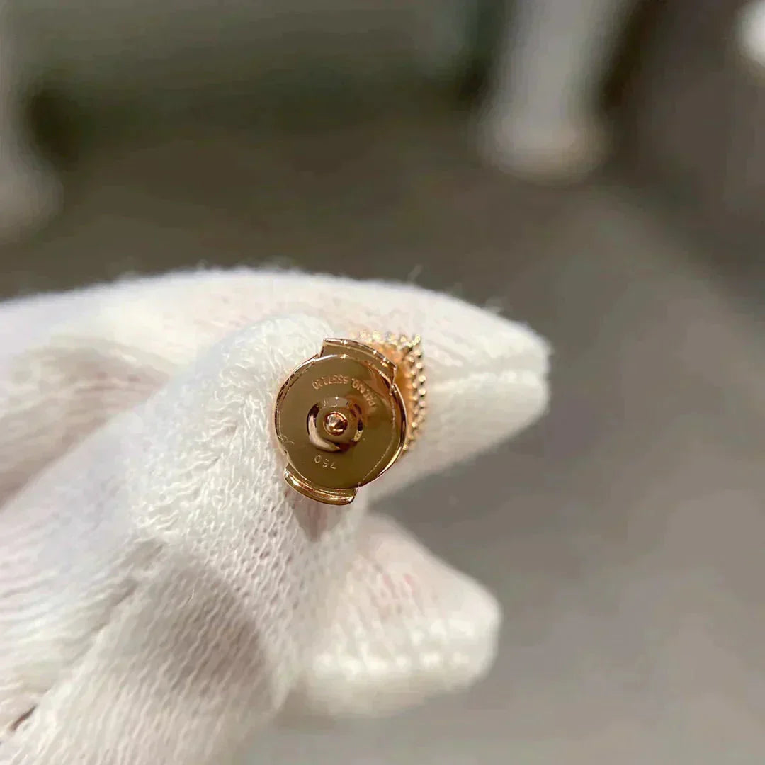 [Kismet Jewels ]HEART CARNELIAN STUD EARRINGS