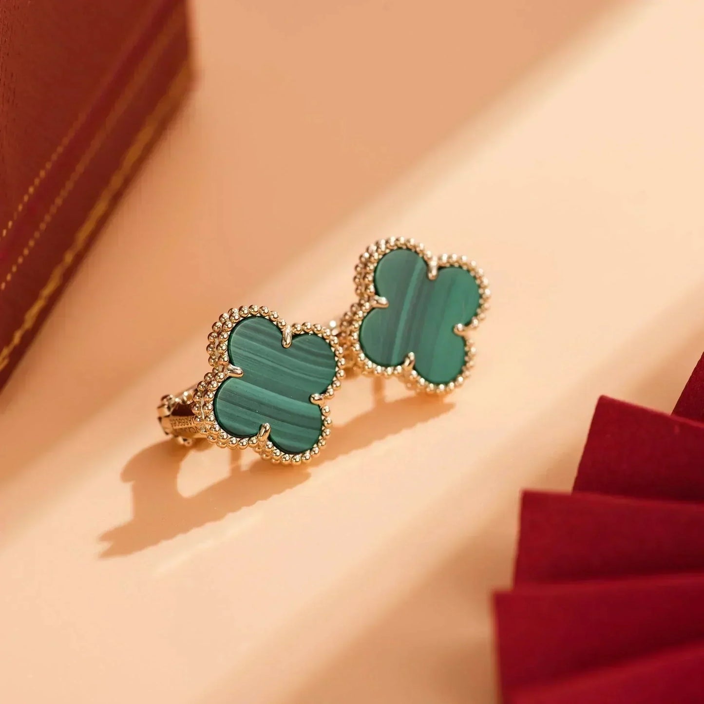 [Kismet Jewels ]CLOVER MEDIUM 1 MOTIFS MALACHITE  EARRINGS