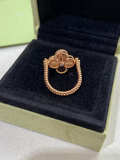 [Kismet Jewels ]CLOVER RIVERSIBLE ROSE GOLD RING