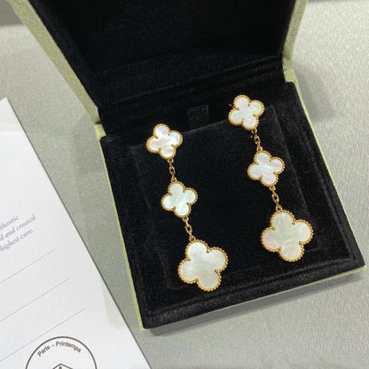 [Kismet Jewels ]CLOVER MOP 3 MOTIFS GOLD EARRINGS