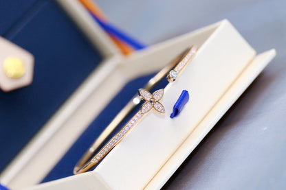 [Kismet Jewels ]IDYLLE PINK GOLD OPEN BRACELET DIAMOND PAVED