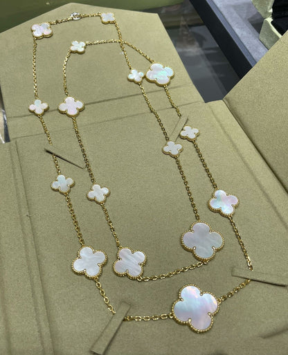 [Kismet Jewels ]CLOVER 16 MOTIF WHITE MOP GOLD NECKLACE