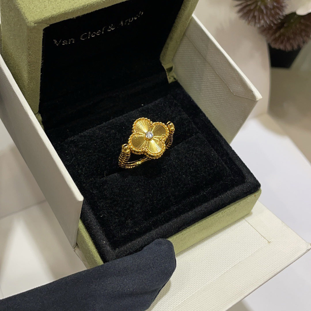 [Kismet Jewels ]CLOVER RIVERSIBLE BLUE AGATE RING