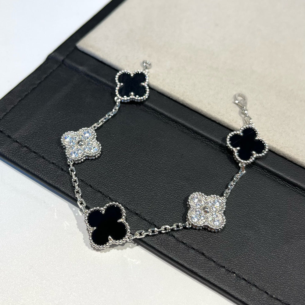[Kismet Jewels ]CLOVER 5 MOTIF ONYXS DIAMOND BRACELET SILVER