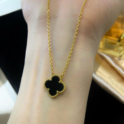 [Kismet Jewels ]CLOVER 15MM BLACK ONYX SINGLE FLOWER NECKLACE