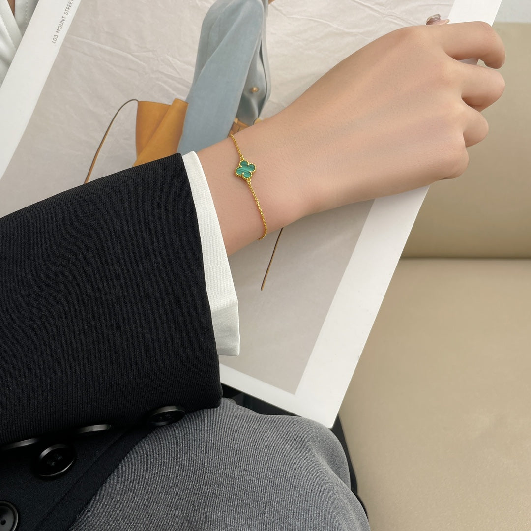 [Kismet Jewels ]CLOVER BRACELET MALACHITE 1 MOTIF
