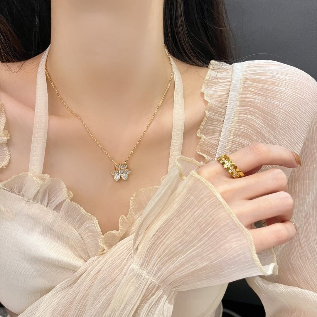 [Kismet Jewels ]FLOWER DIAMOND NECKLACE