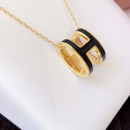 [Kismet Jewels ]HM CLIC BLACK ENAMEL GOLD NECKLACE