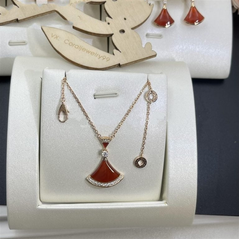 [Kismet Jewels ]DREAM NECKLACE CARNELIAN DIAMOND