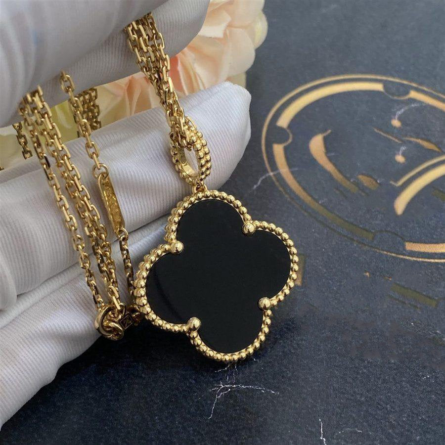 [Kismet Jewels ]CLOVER 25MM GOLD ONYX BIG CLOVER NECKLACE