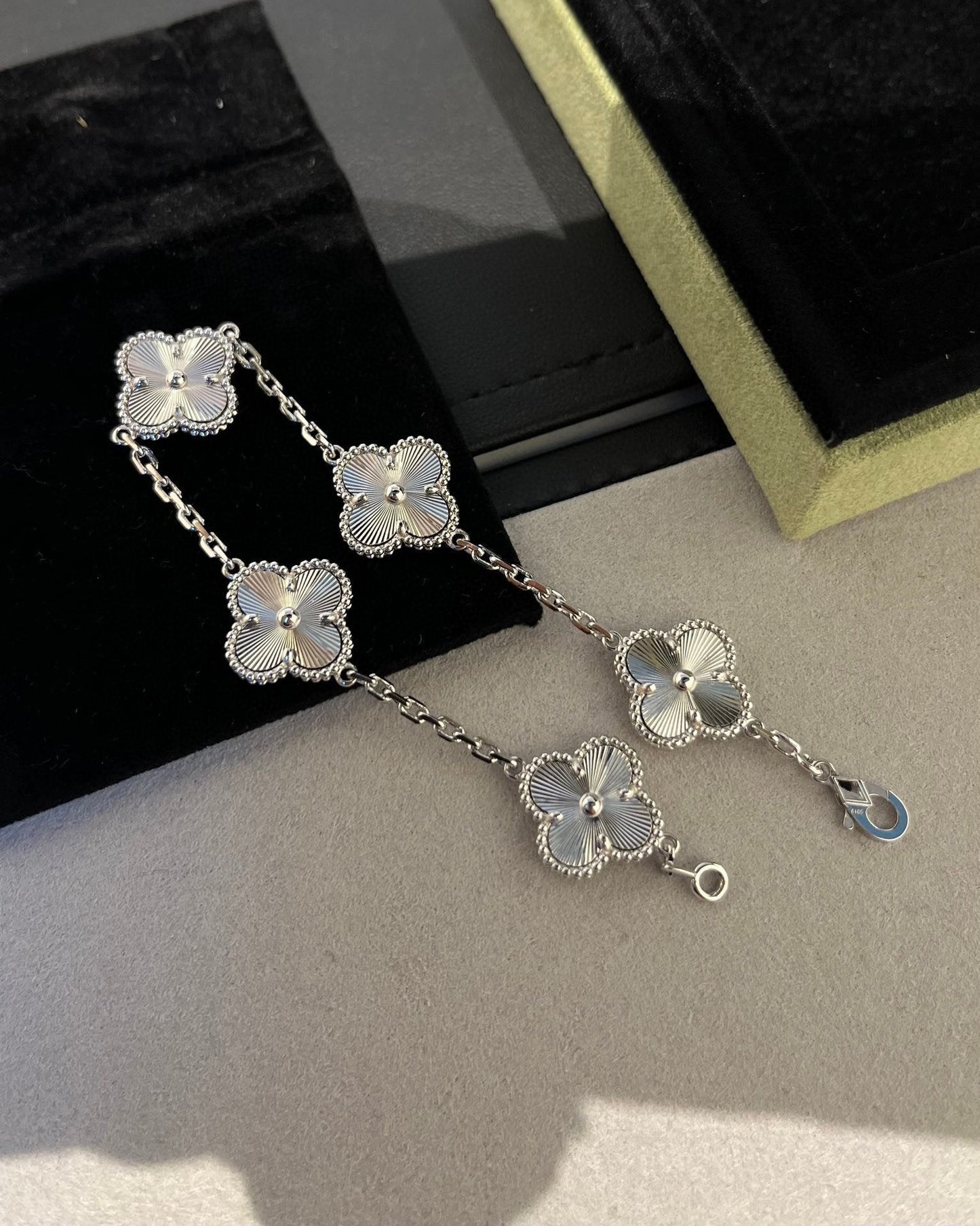 [Kismet Jewels ]CLOVER SILVER 5 MOTIFS BRACELET